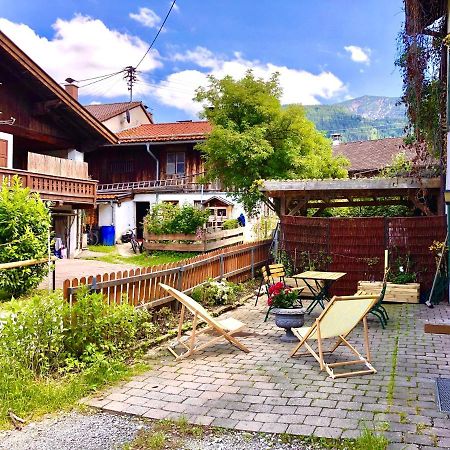 Im Herzen Von Ohlstadt Und Am Fusse Des Heimgartens Buitenkant foto